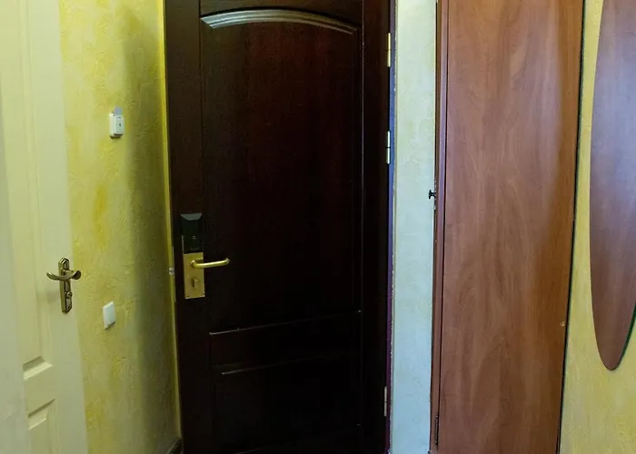 славна кача Готель *